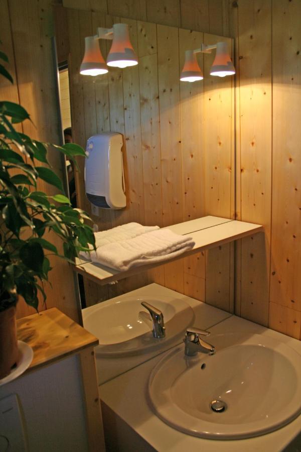 Nanchez Chalets De Tremontagne 3 Etoiles מראה חיצוני תמונה
